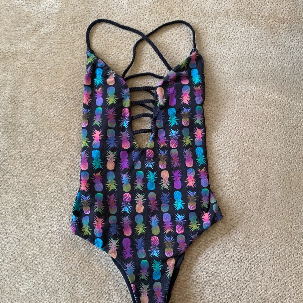 San Lorenzo One-Piece